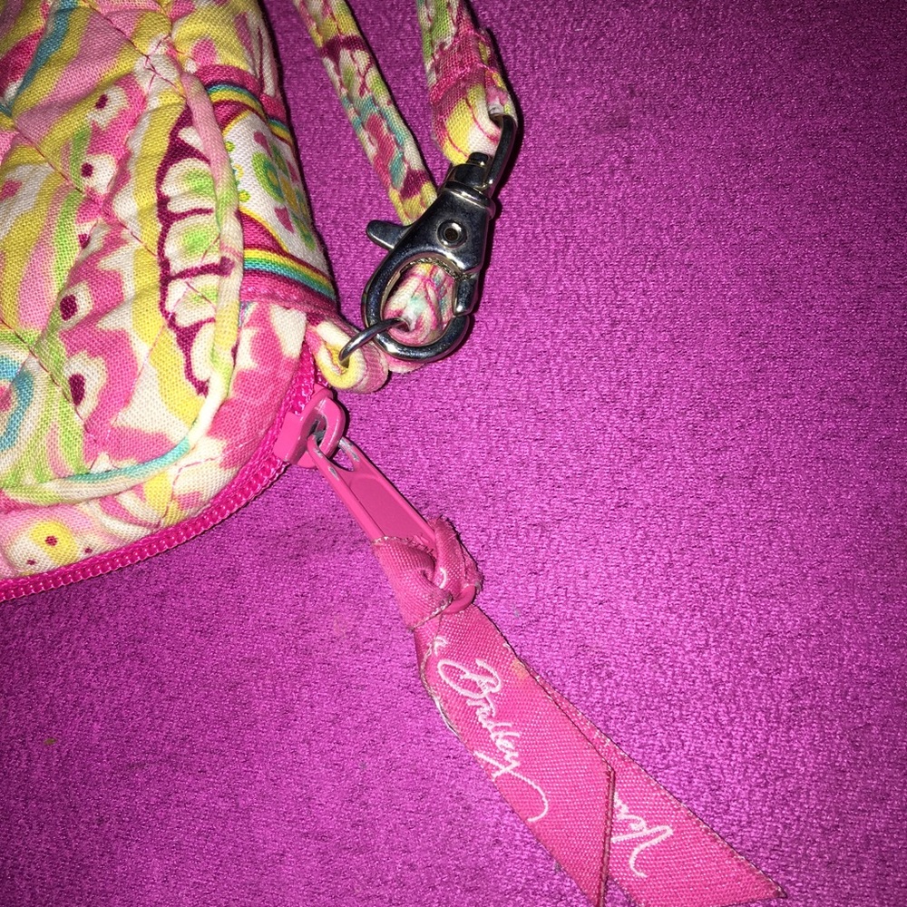 Vera Bradley wristlet - Picture 4 of 7